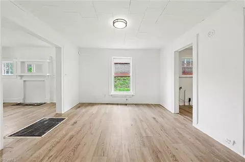 Living - 1306 Forrest St, High Point, NC 27262 photo 2 of 4