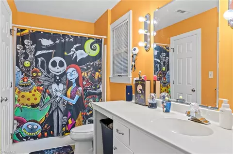 Bath - 4721 Whisper Oak Dr, Trinity, NC 27370 photo 2 of 2