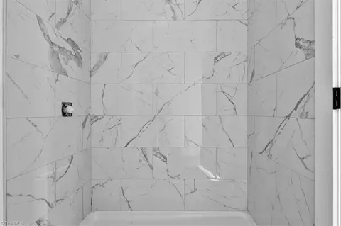 Bath - 814 Vail Ave, High Point, NC 27260 photo 1 of 2
