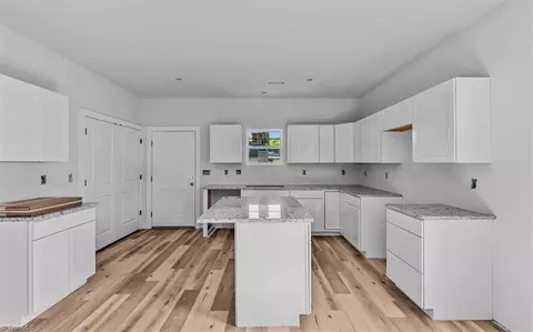 Entry Way - 816 Vail Ave, High Point, NC 27260 photo 1 of 4