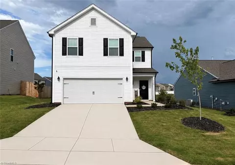 3138 Highlander Pt, Greensboro, NC 27405