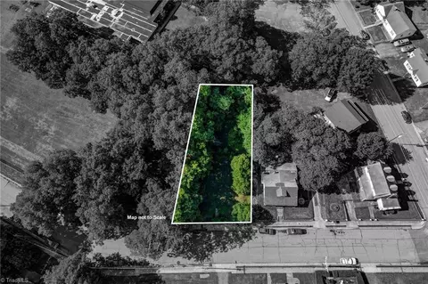 207 Holderby St, Reidsville, NC 27320