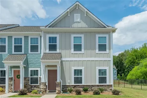 1777 Granby Heights Dr, Winston Salem, NC 27103