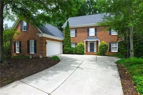 18 Windrock Way, Greensboro, NC 27455