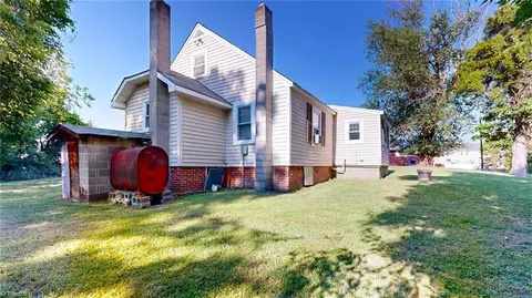5388 Braxton Craven Rd, Trinity, NC 27370 photo 2
