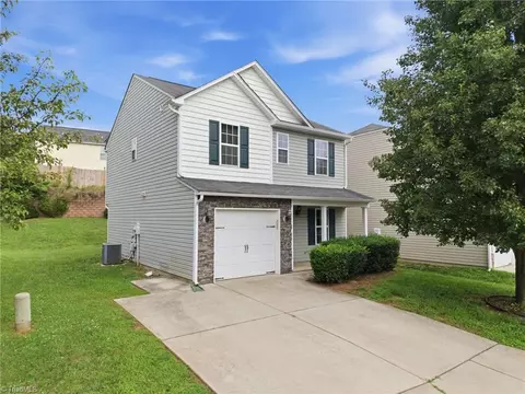 1475 Worchester St, Kernersville, NC 27284