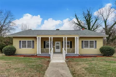 707 Piedmont St, Reidsville, NC 27320