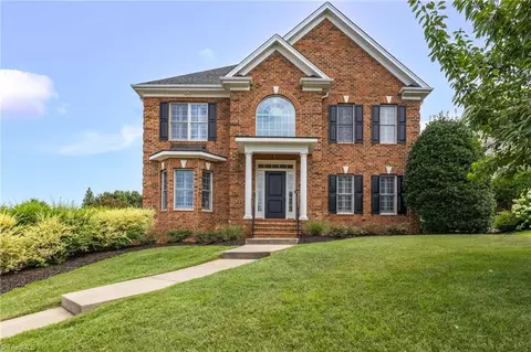 5551 Garden Park Ln, Winston Salem, NC 27106