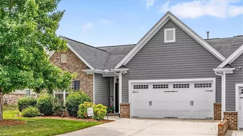 6002 Trailshead Dr, Greensboro, NC 27405
