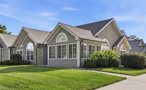 3476 Waterwheel Cir, Winston Salem, NC 27103