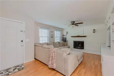 Living - 5343 Mapleton St, Clemmons, NC 27012 photo 1 of 3