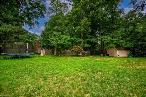 Exterior - 5343 Mapleton St, Clemmons, NC 27012 photo 6 of 7