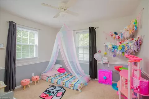 Bedroom - 5343 Mapleton St, Clemmons, NC 27012 photo 2 of 3
