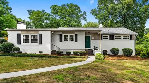 2218 Oak Hill Dr, Greensboro, NC 27408
