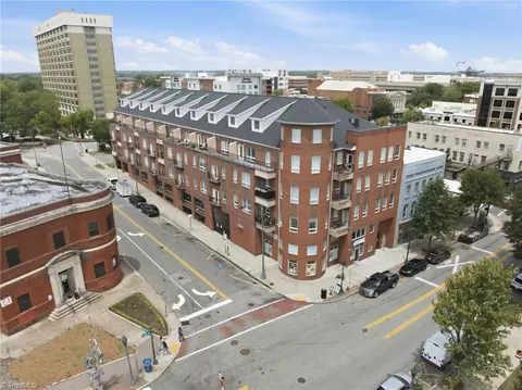 360 Elm St #304, Greensboro, NC 27401