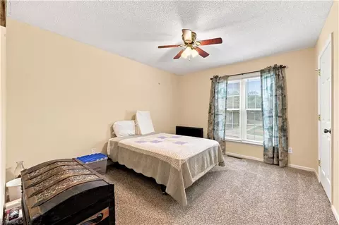 Bedroom - 482 Moser Rd, King, NC 27021 photo 4 of 5