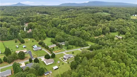 View/Area - 482 Moser Rd, King, NC 27021 photo 8 of 9