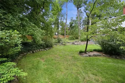 Exterior - 708 Florham Dr, High Point, NC 27262 photo 9 of 10