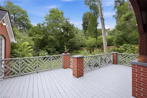 Exterior - 708 Florham Dr, High Point, NC 27262 photo 3 of 10