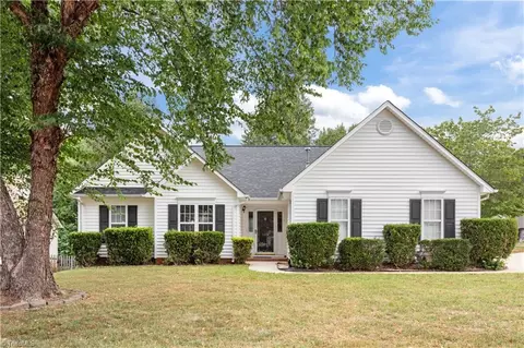5303 Carriage Woods Dr, Browns Summit, NC 27214