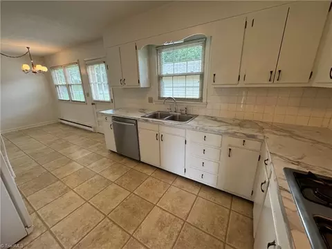 Kitchen - 503 Hampton Dr, King, NC 27021 photo 4 of 9