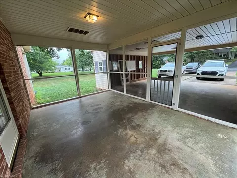 Exterior - 503 Hampton Dr, King, NC 27021 photo 8 of 16