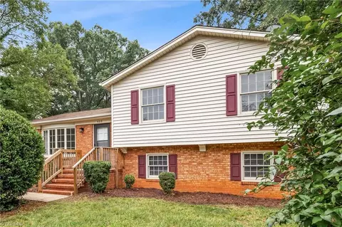523 Muirs Chapel Rd, Greensboro, NC 27410