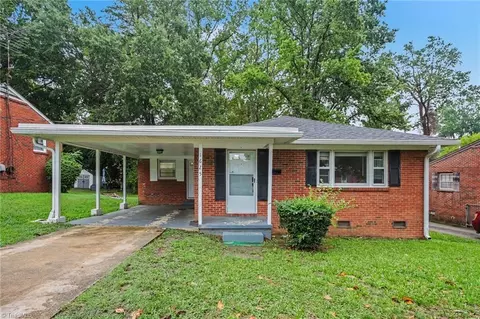 1625 Pichard St, Greensboro, NC 27401