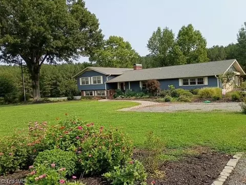 2497 Nc Highway 87, Reidsville, NC 27320