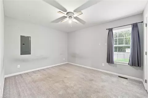 Bedroom - 5568 Kimberly Ln, Trinity, NC 27370 photo 2 of 5