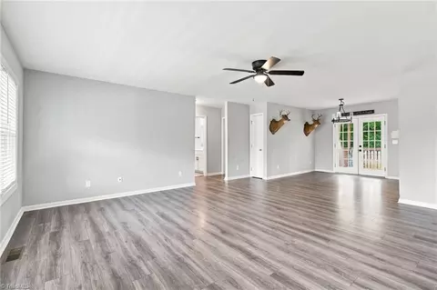 Living - 5568 Kimberly Ln, Trinity, NC 27370 photo 1 of 4