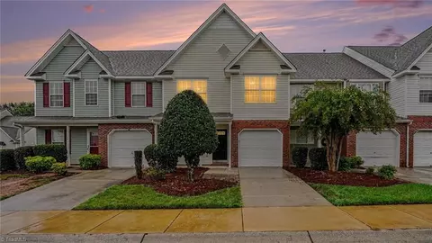 203 Nighthawk Pl, Greensboro, NC 27409