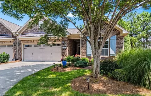 503 Friedberg Village Dr, Winston Salem, NC 27127