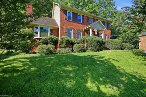413 Hollinswood Ave, Winston Salem, NC 27103