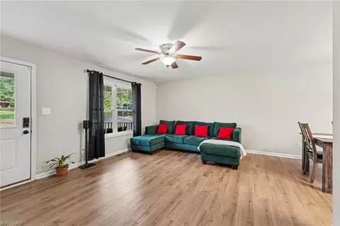 Living - 3756 Hoover Hill Rd, Trinity, NC 27370 photo 1 of 3
