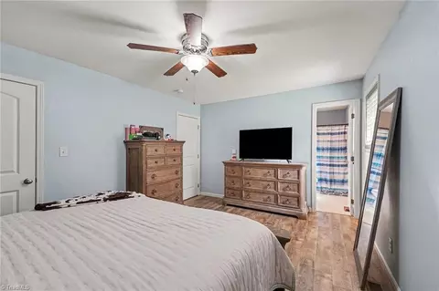 Bedroom - 3756 Hoover Hill Rd, Trinity, NC 27370 photo 3 of 5