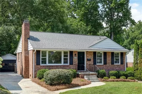 2631 Beechwood St, Greensboro, NC 27403