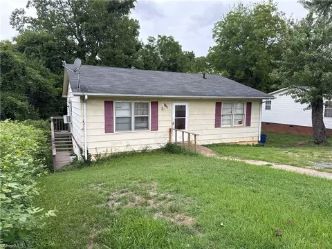 506 Wray St, Reidsville, NC 27320