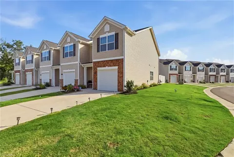 Exterior - 5409 Avery Dr, Trinity, NC 27370 photo 2 of 6