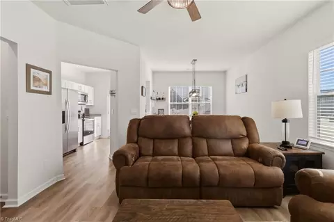 Entry Way - 5409 Avery Dr, Trinity, NC 27370 photo 5 of 12