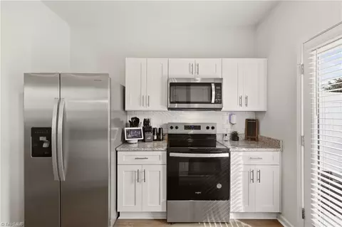 Kitchen - 5409 Avery Dr, Trinity, NC 27370 photo 1 of 2