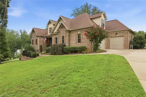 506 Margaret Hiatt Ct, Greensboro, NC 27455