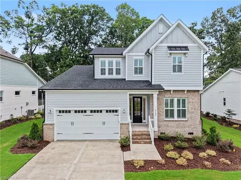 5106 Whaitley Ln, Greensboro, NC 27407