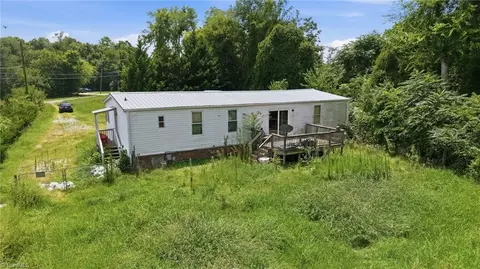 7166 Wright Rd, Thomasville, NC 27360 photo 7