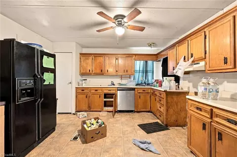 7166 Wright Rd, Thomasville, NC 27360 photo 30