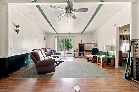 7166 Wright Rd, Thomasville, NC 27360 photo 11