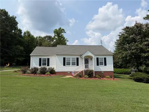 10317 S Nc Highway 49, Liberty, NC 27298