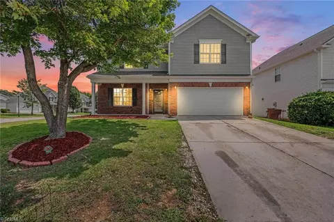 4501 Wolf Run Dr, Greensboro, NC 27406