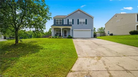 4820 Redland Ct, Mcleansville, NC 27301