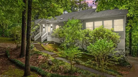 2725 Stable Hill Trl, Kernersville, NC 27284